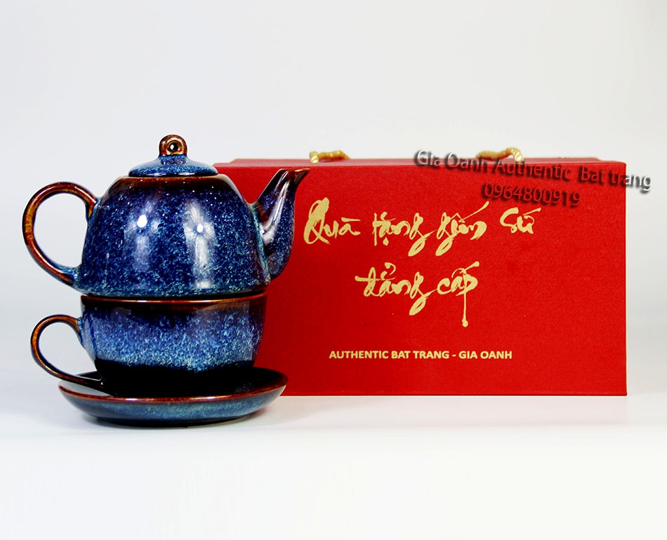 Bộ quà tặng ấm trà độc ẩm - bộ ấm trà du lịch - gồm ấm, chén và đĩa sản xuất tại xưởng gốm sứ Gia Oanh Authentic bat trang