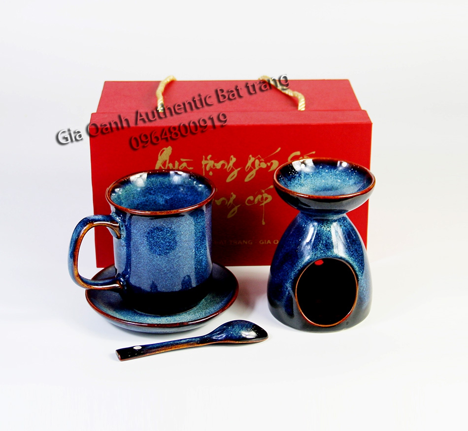 Bộ quà tặng độc đáo gồm bộ đốt tinh dầu và cốc uống trà men hỏa biến đẳng cấp sản xuất tại xưởng gốm sứ gia oanh authentic bat trang