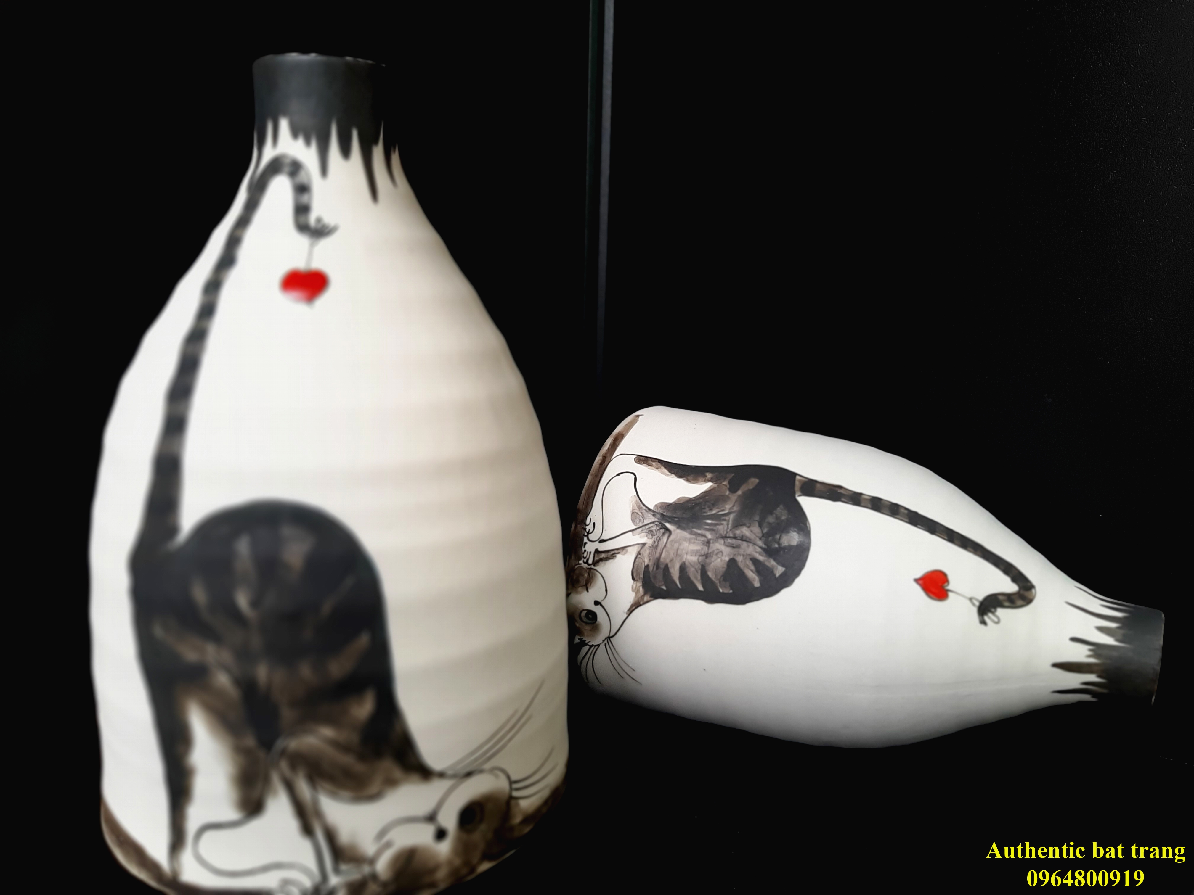 vases with cat design/ bình cắm hoa họa tiết mèo khom lưng, sản xuất tại bát tràng