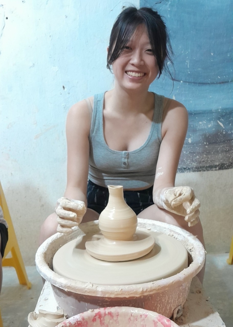 Get creative & take beautiful pottery home with you.