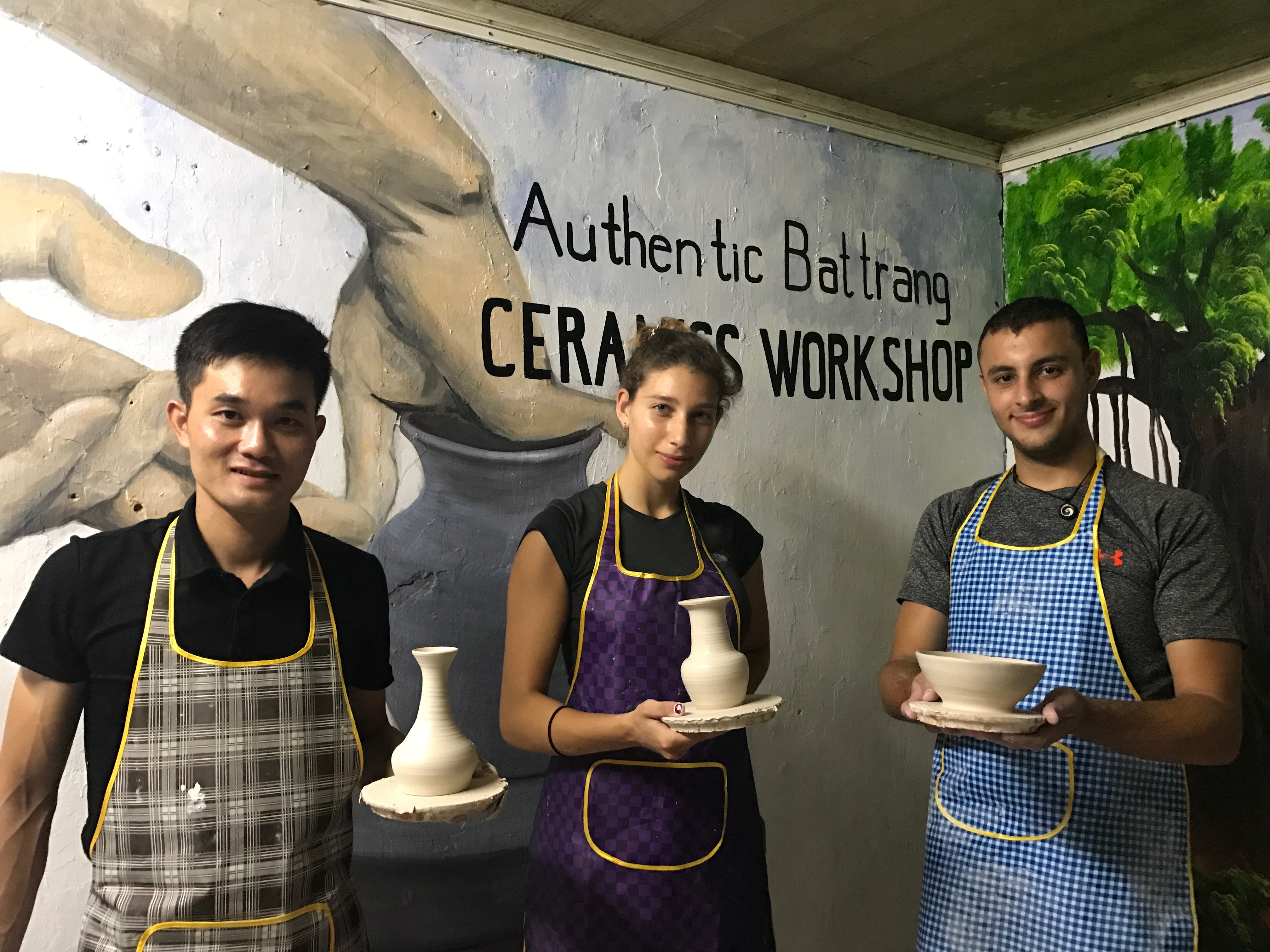 Pottery class in Bát tràng