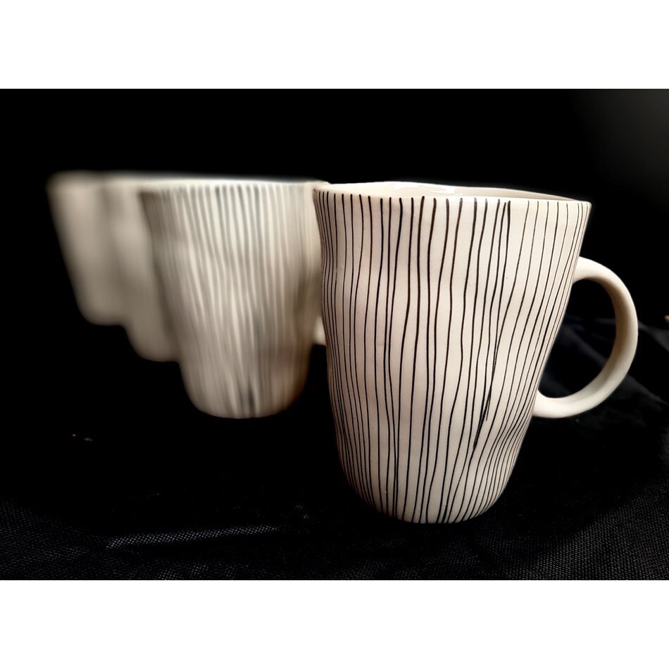 Plaid cups-MANUFACTURED IN AUTHENTIC BAT TRANG CERAMIC FACTORY