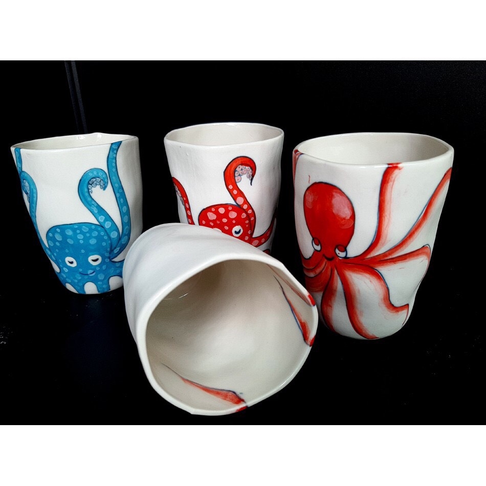 OCTOPUS TEA CUPS/ High-grade octopus-drawn tea cup with high-quality octopus-Authentic Bat Trang ceramics