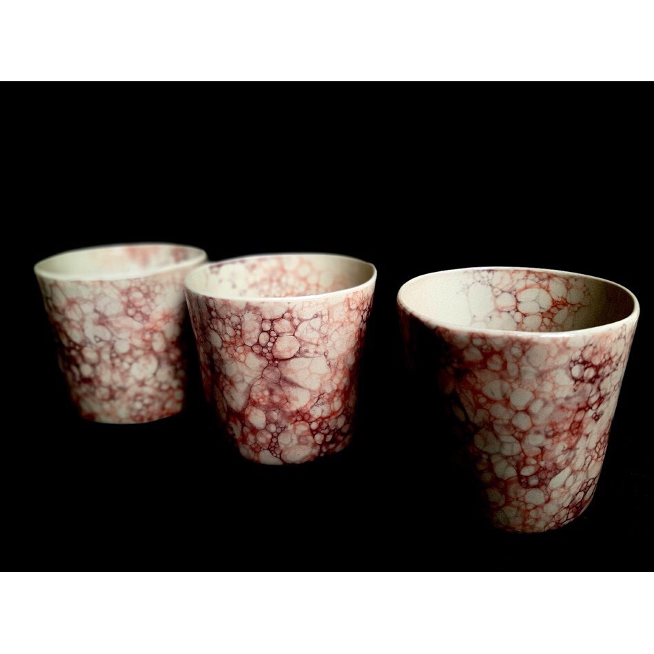 High quality red bubble pattern distortion cup - AUTHENTIC BAT TRSNG CERAMIC FACTORY