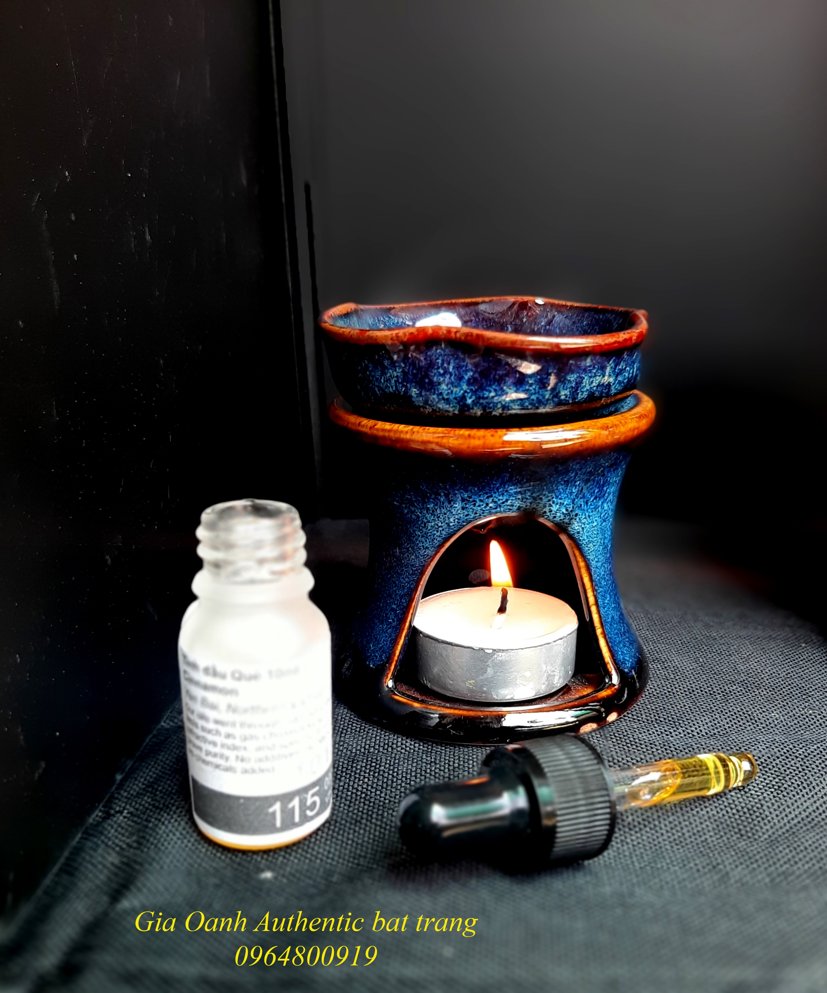 beautiful blue ceramics oil burner set