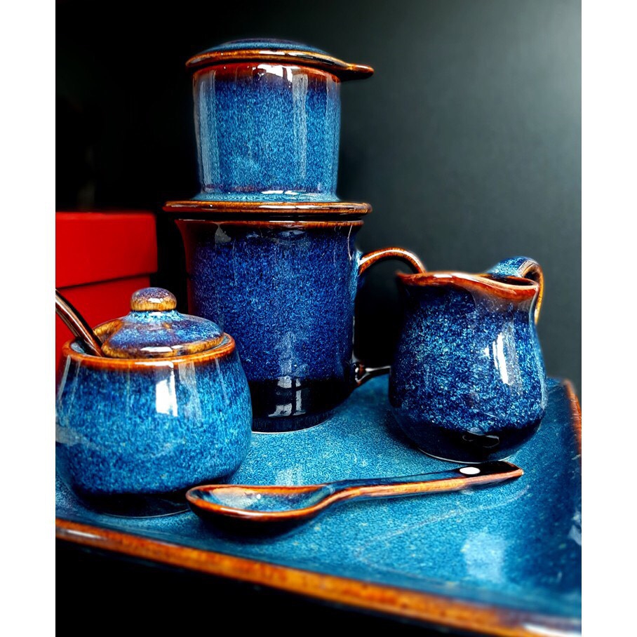 BỘ QUÀ TẶNG CÀ PHÊ PHIN (S1) ĐỘC ĐÁO VÀ Ý NGHĨA CỦA xưởng gốm sứ GIA OANH AUTHENTIC BAT TRANG