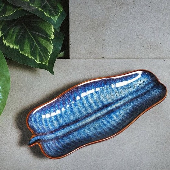 HOT - Khay, Dĩa lá chuối - 27*23cm men xanh hỏa biến đẳng cấp sản xuất tại xưởng gốm sứ gia oanh authentic bat trang